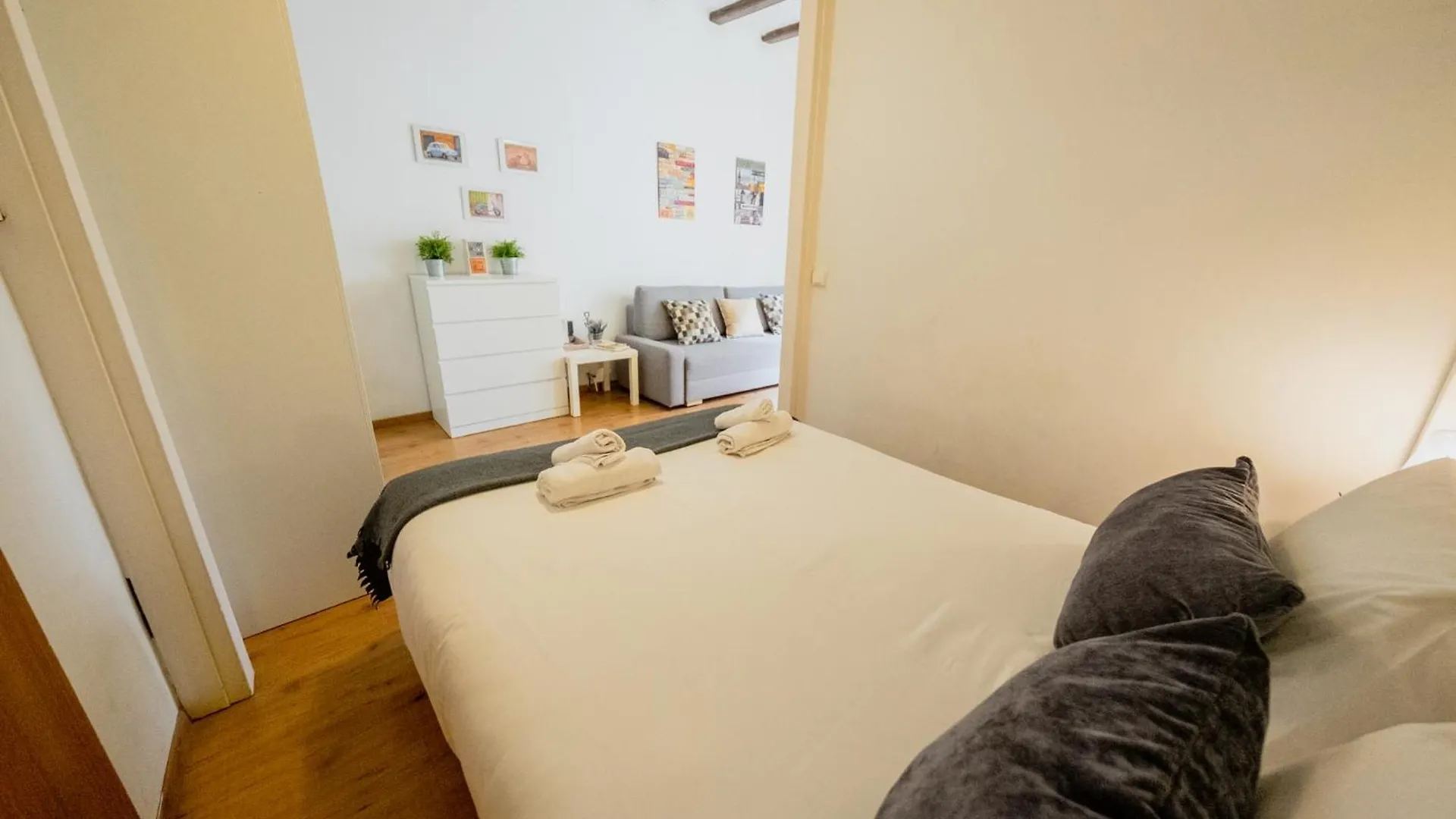 Rentbcn Paseo De Gracia Apartments Βαρκελώνη 0*,  Ισπανία
