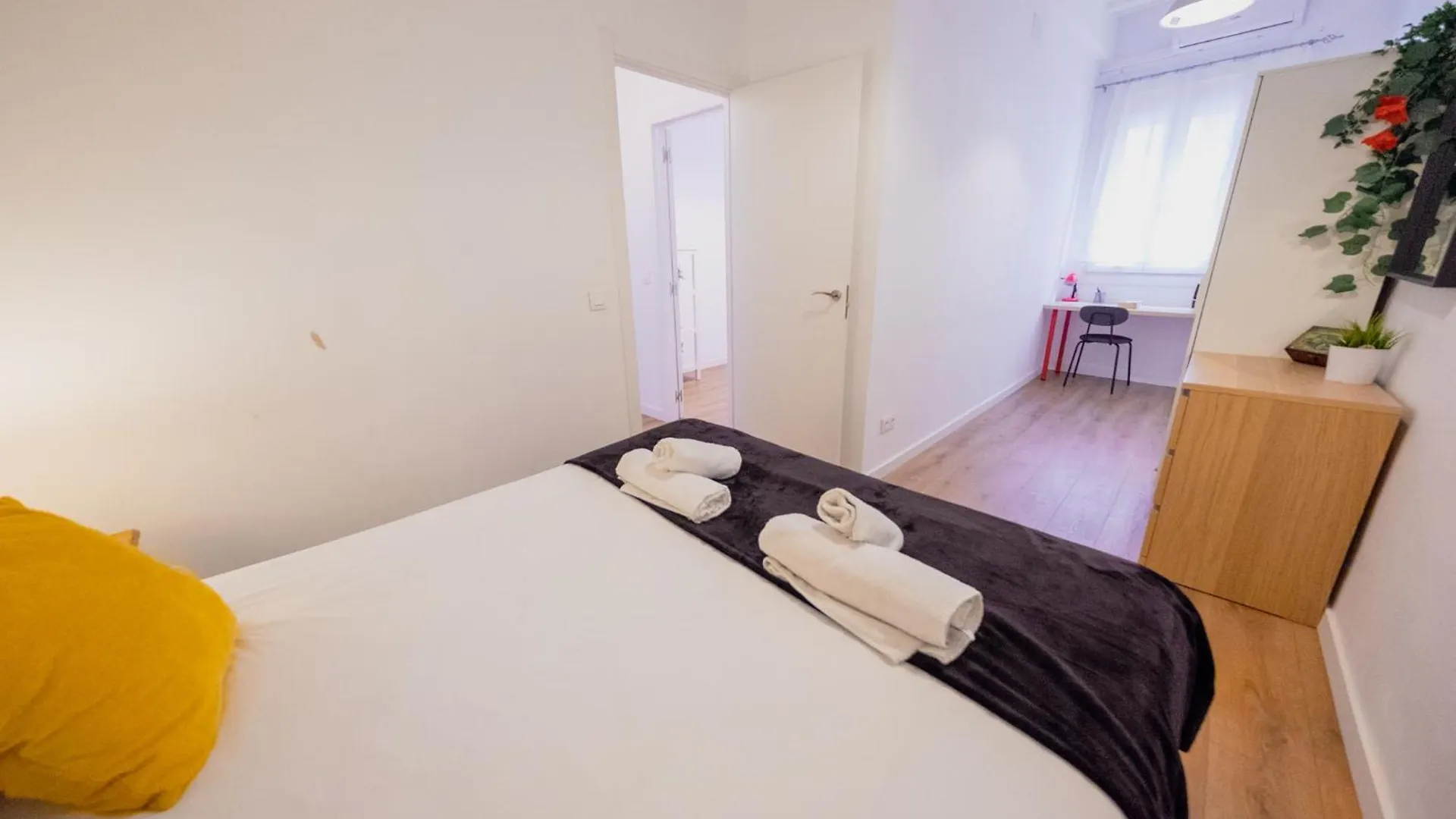 Rentbcn Paseo De Gracia Apartments برشلونة